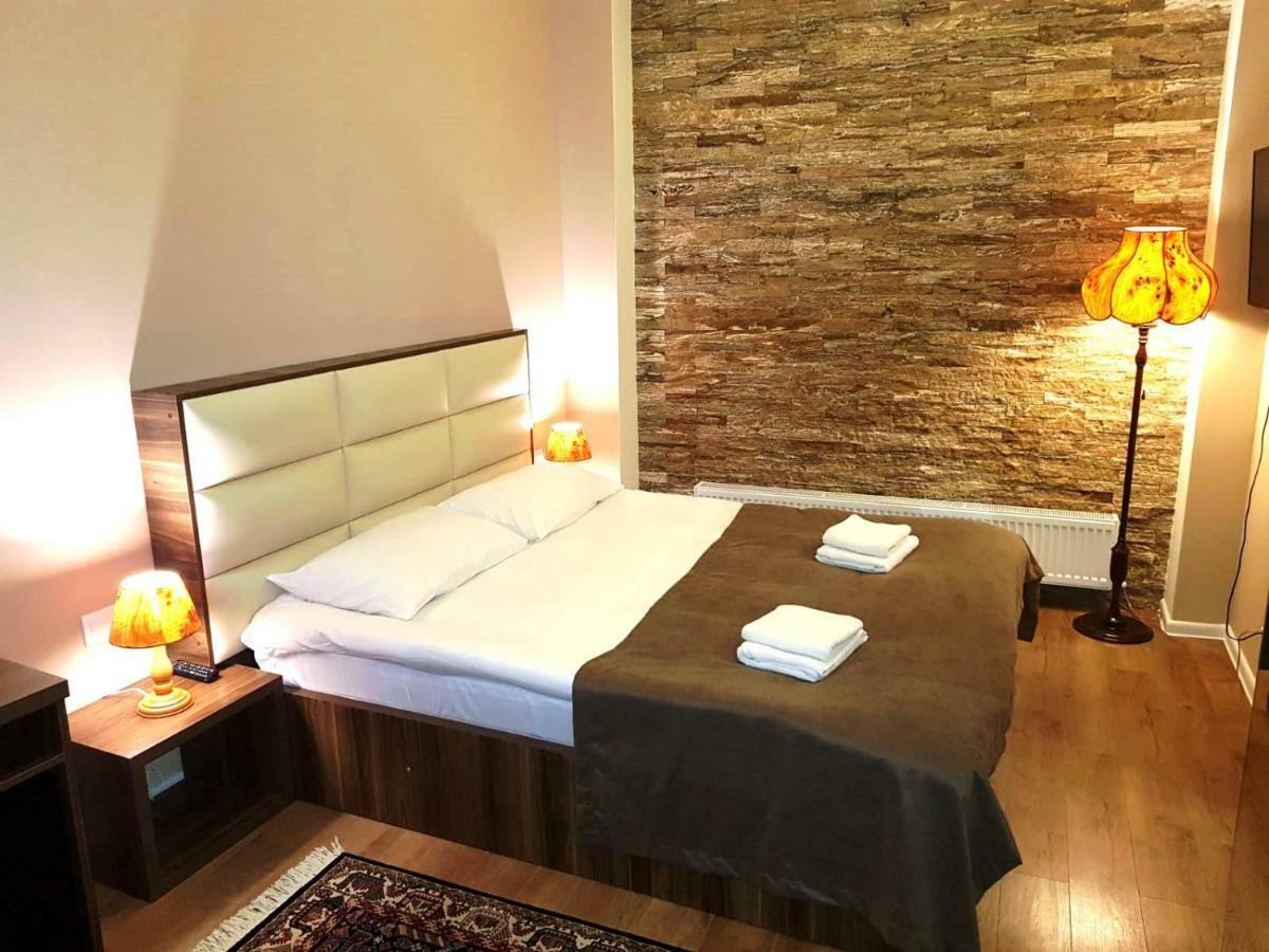 Apart Hotel Avlabari Yard Tbilisi Buitenkant foto