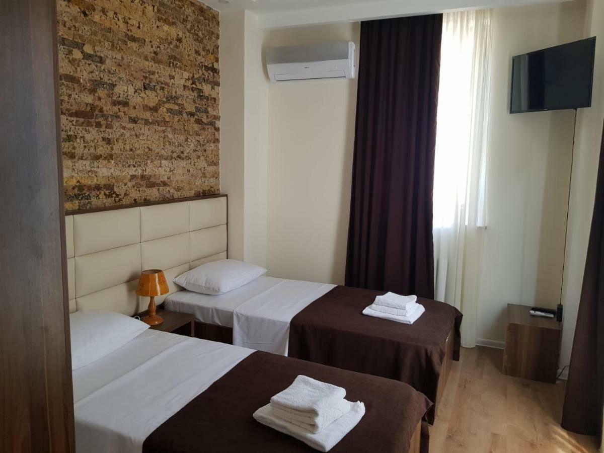 Apart Hotel Avlabari Yard Tbilisi Buitenkant foto