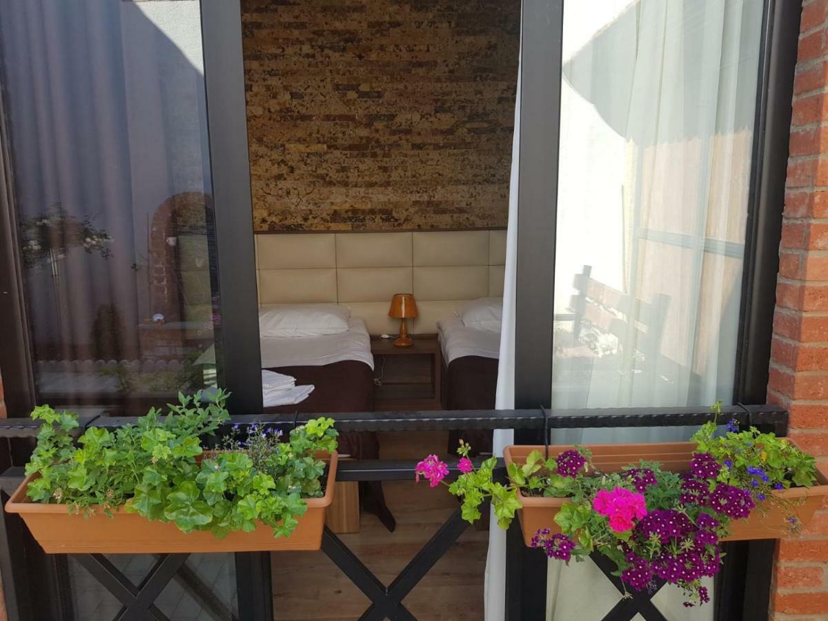 Apart Hotel Avlabari Yard Tbilisi Buitenkant foto